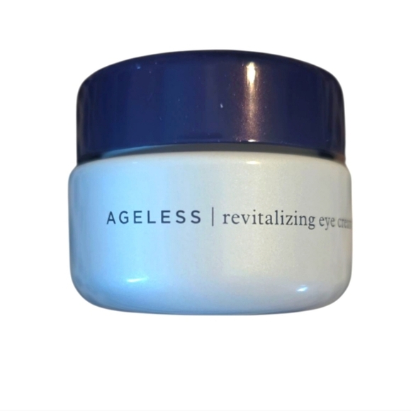 Tatcha Ageless Revitalizing Eye Cream - New, Never Opened - Picture 2 of 2